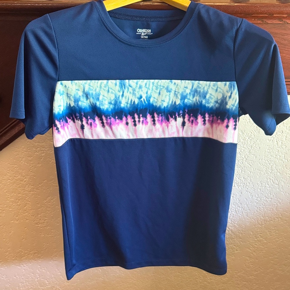 Oshkosh Big Boys Size 14 Navy and Tie-Dye Short Sleeve Athletic Fitness T-Shirt